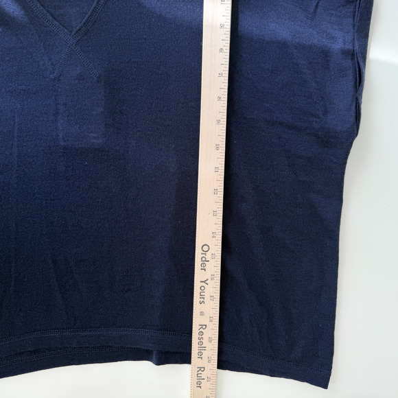 Autumn Cashmere Top Medium Navy Lagenlook Crop Lightweight Sweater Quiet Luxury - Picture 9 of 10